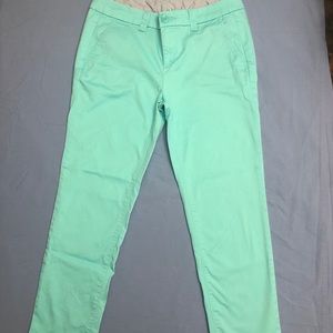 Women’s Twill Crops